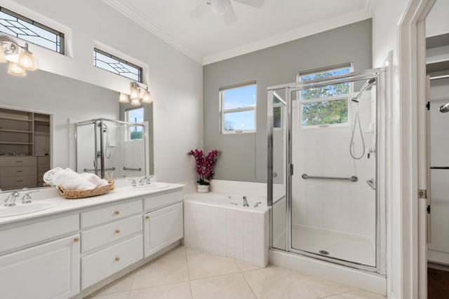 77703 Ashberry Court, Palm Desert CA: https://media.crmls.org/mediaz/abf817ad-2fac-4a4c-a58c-ef8dab5599e5.jpg