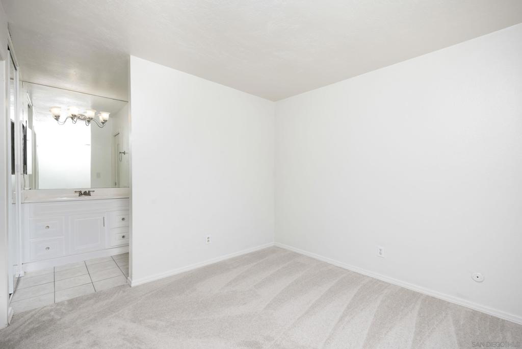 6036 Rancho Mission - photo 12
