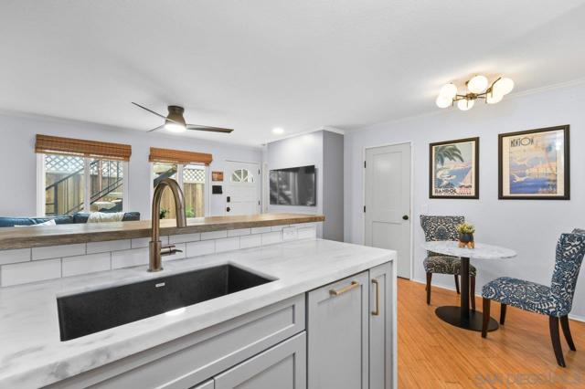 4320 Mentone St, San Diego CA: https://media.crmls.org/mediaz/abf83df8-27f7-4c95-80c1-d09862602fab.jpg