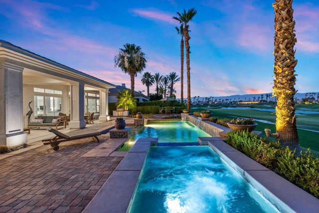 51464 Marbella Court, La Quinta CA: https://media.crmls.org/mediaz/abf89907-43fa-4b8d-8aa2-2bff6625e047.jpg