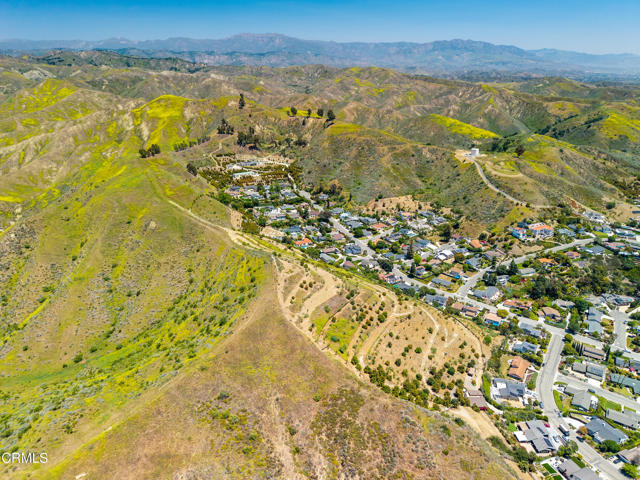 1251 Via Cielito, Ventura CA: https://media.crmls.org/mediaz/abf91a52-31d4-49f7-8885-24f5fdd9ecee.jpg