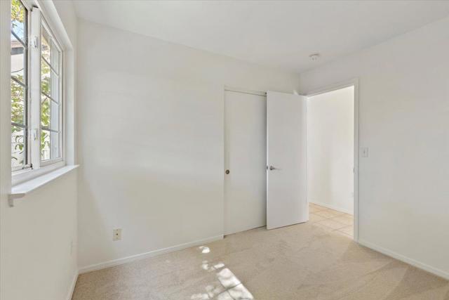 2181 Osborne Circle, Hollister CA: https://media.crmls.org/mediaz/abf99e68-bc98-4878-8d09-98b8a94d1fc9.jpg