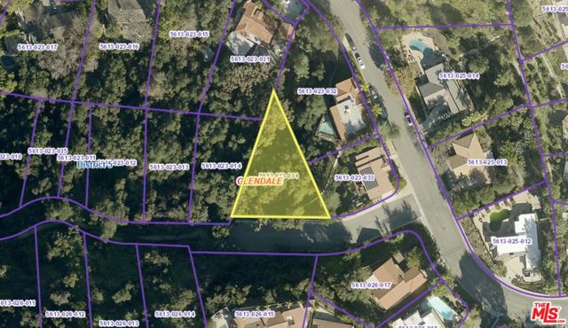 0 Bayberry Drive, Glendale CA: https://media.crmls.org/mediaz/abf9d1f3-00d3-48ff-8860-879dba6e69a4.jpg