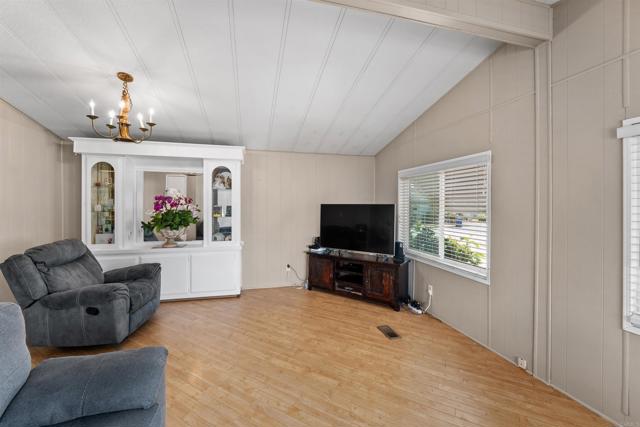 Detail Gallery Image 4 of 31 For 500 Ranchers Dr. #107,  San Marcos,  CA 92069 - 2 Beds | 2 Baths