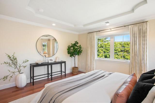 265 Wilton Avenue, Palo Alto CA: https://media.crmls.org/mediaz/abfb996f-18f0-445e-995a-020a0dfd7658.jpg