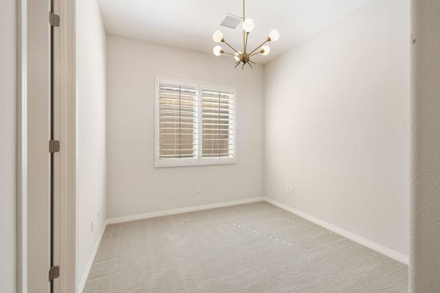 28621 W Natoma Drive, Cathedral City CA: https://media.crmls.org/mediaz/abfd3bbe-a825-4119-868b-abc500783780.jpg