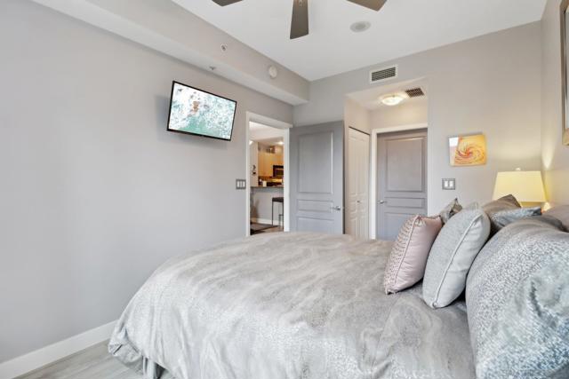 1580 Union St, San Diego CA: https://media.crmls.org/mediaz/abfd3bff-c908-461d-b81d-f657a3716a9b.jpg