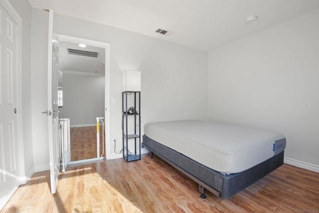 29487 Georgetown Ln, Temecula CA: https://media.crmls.org/mediaz/abfd9ce7-3ff9-4434-8aeb-9749bfc08cf2.jpg