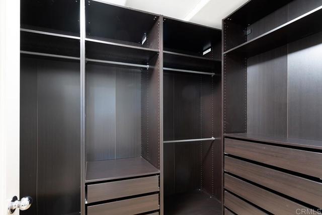 Detail Gallery Image 7 of 51 For 1817 Casa Torre Way, Chula Vista,  CA 91915 - 5 Beds | 3 Baths