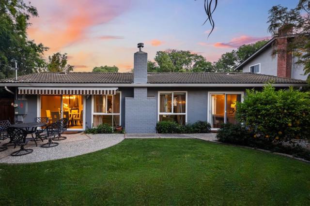 637 Nashua Court, Sunnyvale CA: https://media.crmls.org/mediaz/abfe457e-3ca5-40c9-96fd-890d5e9e4d68.jpg