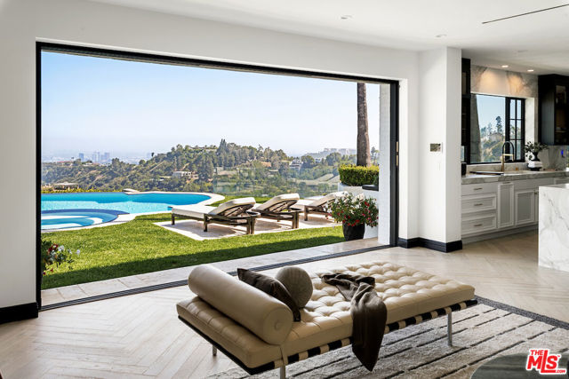 Drew Fenton | 10932 Savona Road Los Angeles CA | MLS: 7216618