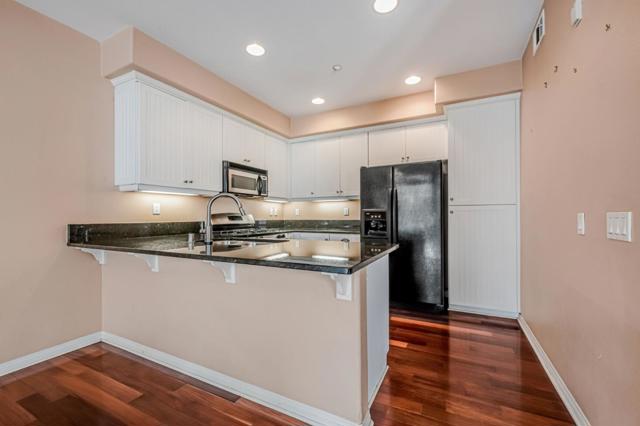 765 Harbor Cliff Way, Oceanside CA: https://media.crmls.org/mediaz/abff9d25-1a83-4708-b517-85e36d20d54a.jpg
