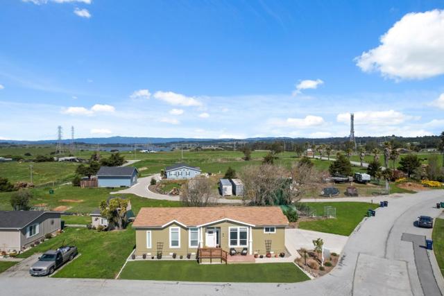 800 Dolan Road, Moss Landing CA: https://media.crmls.org/mediaz/ac0144fb-79be-443f-8e84-cb8b3a8cf15f.jpg