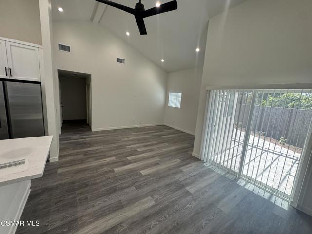 17018 Midwood Drive, Granada Hills CA: https://media.crmls.org/mediaz/ac016b4b-7d26-4ca0-9541-511fabaa0b56.jpg