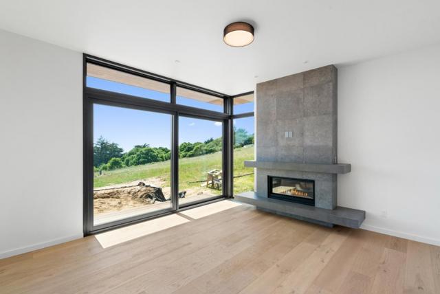 600 Sea View Terrace, La Selva Beach CA: https://media.crmls.org/mediaz/ac028a1d-e5e8-42b8-9340-9423b6e91e0d.jpg