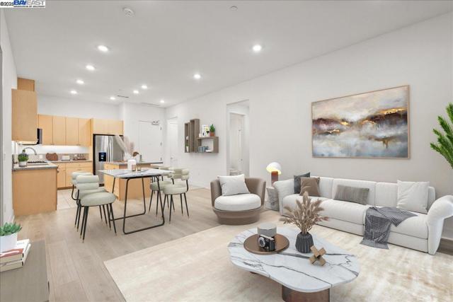 Image 10 of 37 For 45128 Warm Springs Blvd  251