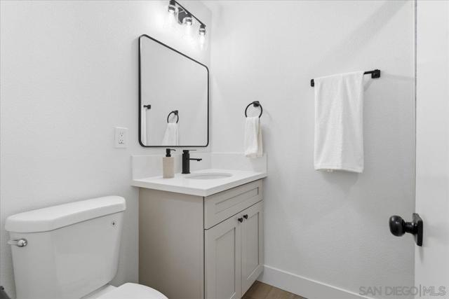 3650 Mount Acadia Blvd, San Diego CA: https://media.crmls.org/mediaz/ac04cb52-c0fa-4aed-96e0-9ecb9a80aa8b.jpg