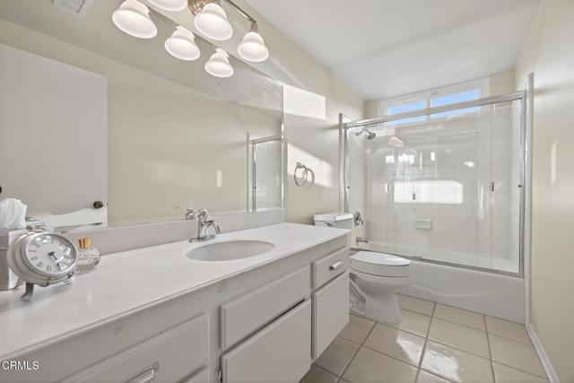 205 Larkhill Street, Thousand Oaks CA: https://media.crmls.org/mediaz/ac075d6d-855b-4673-ab19-402e4899cae8.jpg