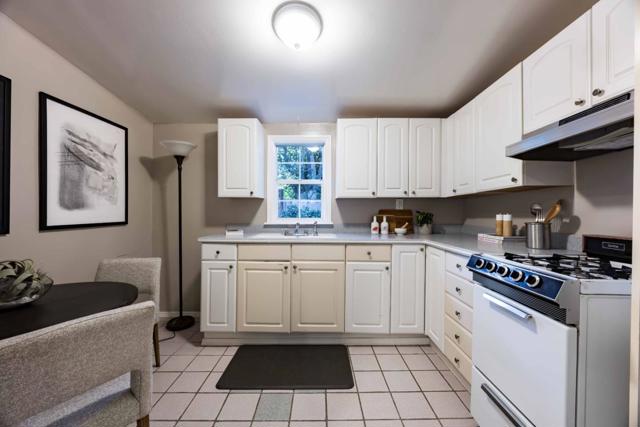1220 Payne Drive, Los Altos CA: https://media.crmls.org/mediaz/ac0872d7-4819-41eb-be5e-cf54296795fc.jpg