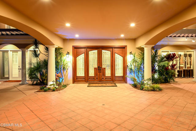 Image 4 of 60 For 13059 Ripple Creek Lane