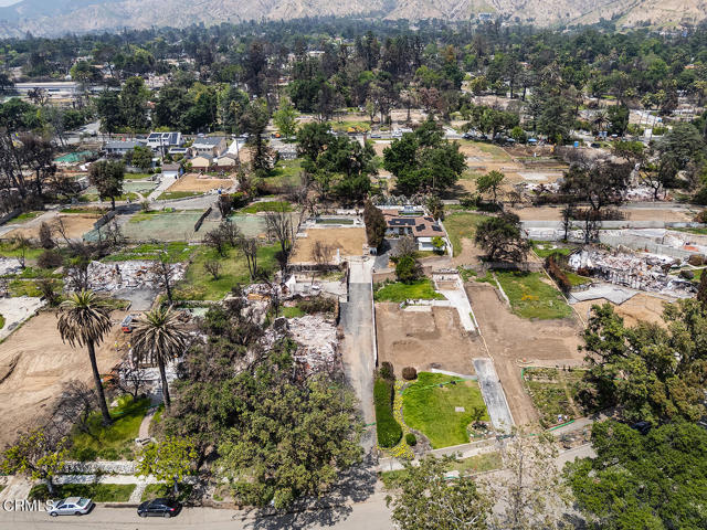 1137 E Mariposa St, Altadena CA: https://media.crmls.org/mediaz/ac08c1e4-8f66-4d84-b000-21cd17d6e0d7.jpg