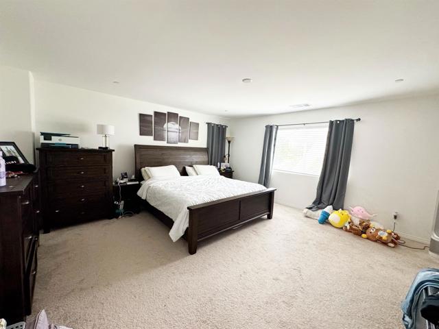 Detail Gallery Image 10 of 17 For 34148 Thistlewood Ave, Murrieta,  CA 92563 - 5 Beds | 3 Baths