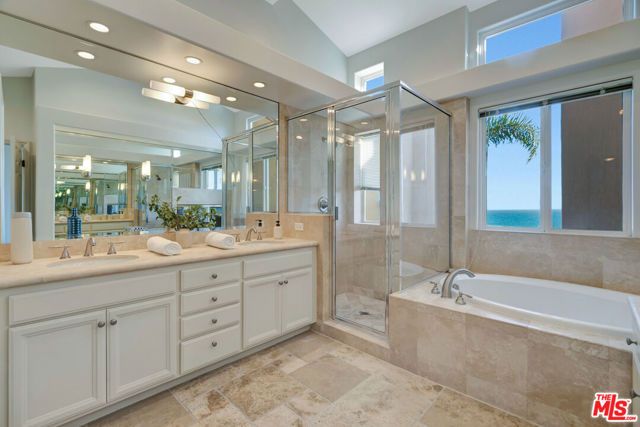 6412 Lunita Road, Malibu CA: https://media.crmls.org/mediaz/ac09581f-a869-4115-9fd6-3dc3afff50e8.jpg