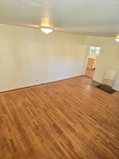 129 Broadway, Jackson CA: https://media.crmls.org/mediaz/ac0959b4-51c5-4d3b-bb5d-29c9d804dcd8.jpg
