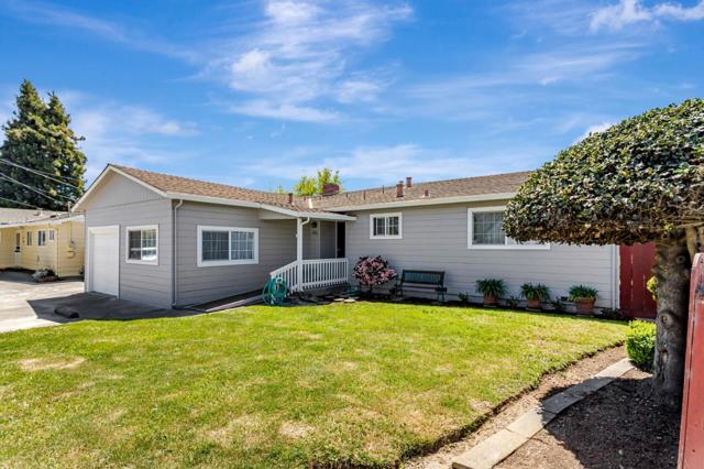103 Buena Vista Drive, Freedom CA: https://media.crmls.org/mediaz/ac098910-c55a-4d90-9610-306d0bc0faa0.jpg