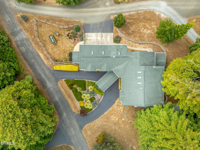 16611 Pearl Ranch Road, Fort Bragg CA: https://media.crmls.org/mediaz/ac0a3548-3df3-4a3a-807e-2b46b2e6ceb5.jpg