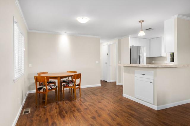 4160 Jade Street, Capitola CA: https://media.crmls.org/mediaz/ac0b5595-3128-4ff5-bd7b-c796fec3659e.jpg