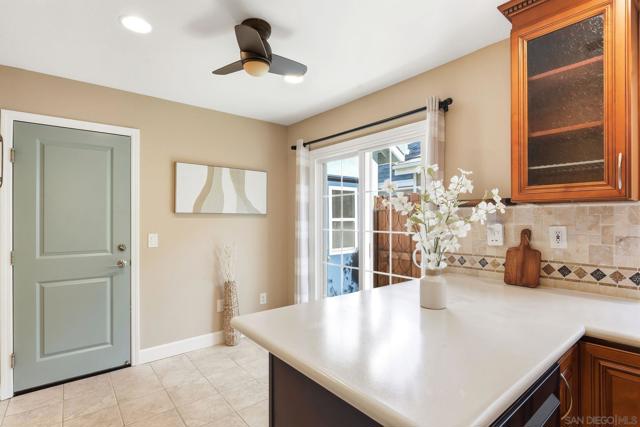 10462 Rancho Carmel Dr, San Diego CA: https://media.crmls.org/mediaz/ac0b7822-a9c0-46a0-8f76-b37ab59e7dff.jpg