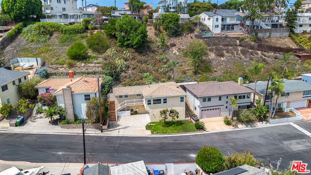 7203 Earldom Avenue photo 36