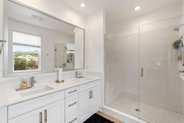 Detail Gallery Image 16 of 24 For 7661 University Ave #103,  La Mesa,  CA 91942 - 3 Beds | 2/1 Baths