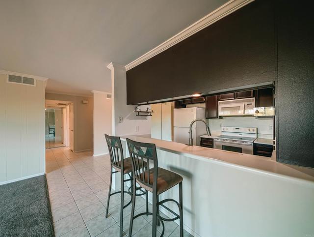 Detail Gallery Image 9 of 39 For 5706 Baltimore Dr #341,  La Mesa,  CA 91942 - 1 Beds | 1 Baths