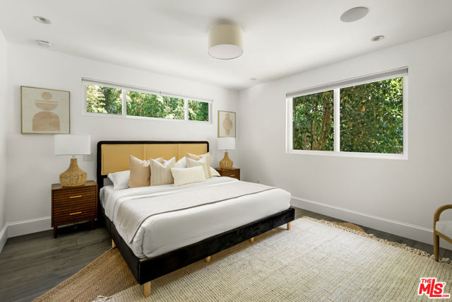 508 GLEN Trail, Topanga CA: https://media.crmls.org/mediaz/ac0cc52a-e3ae-44aa-a02c-393d0a248a55.jpg