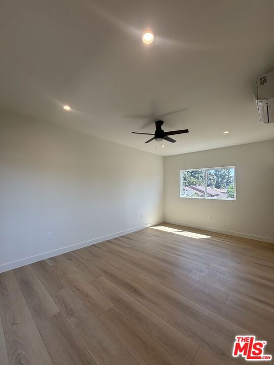 16130 Devonshire Street, Granada Hills CA: https://media.crmls.org/mediaz/ac0cdd70-92e4-4351-83a1-f629a31fbe97.jpg