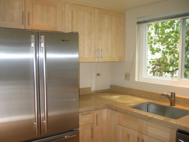 155 N El Camino, San Mateo CA: https://media.crmls.org/mediaz/ac1009aa-01d5-4691-a5cb-bf0e6c31ed22.jpg