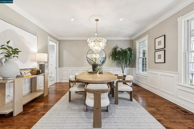 Image 3 of 60 For 45 Lark Place