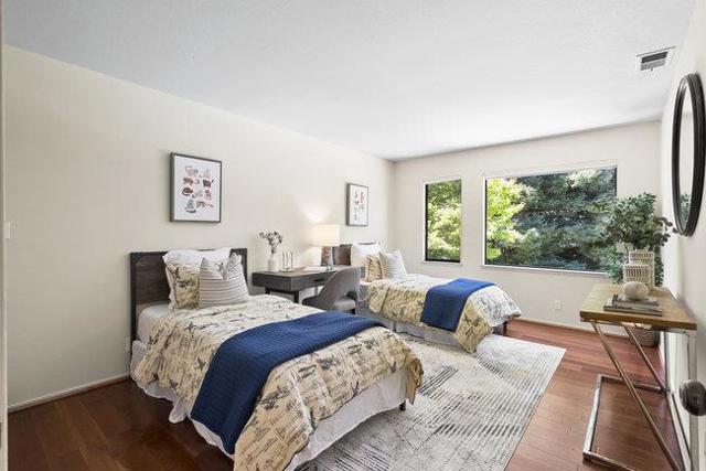 84 Selby, Atherton CA: https://media.crmls.org/mediaz/ac10db48-1db4-44f5-8b6e-1ab480e7d51c.jpg
