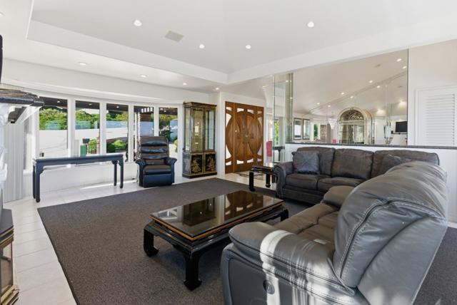 902 Laurent Street, Santa Cruz CA: https://media.crmls.org/mediaz/ac1161f9-acc1-495d-832e-d131c7baffac.jpg