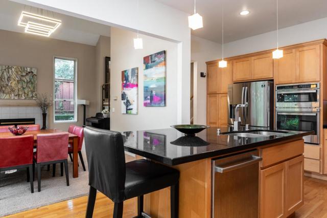 18 Ryan Court, Stanford CA: https://media.crmls.org/mediaz/ac116244-a1ab-4e2a-95cf-fb71a00ac3d6.jpg