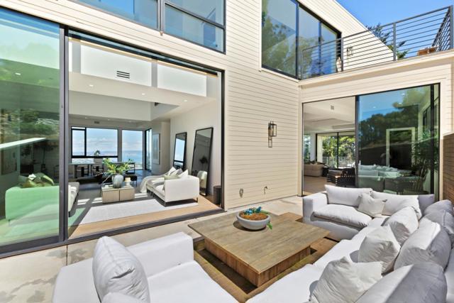 3 Wolfback Ridge Road, Sausalito CA: https://media.crmls.org/mediaz/ac121faa-a3e1-4997-ad14-de528d44bfdd.jpg