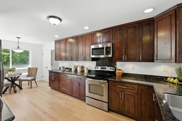 214 Timothy Drive, San Carlos CA: https://media.crmls.org/mediaz/ac12d33c-b44e-4263-b777-08bd25213b2d.jpg