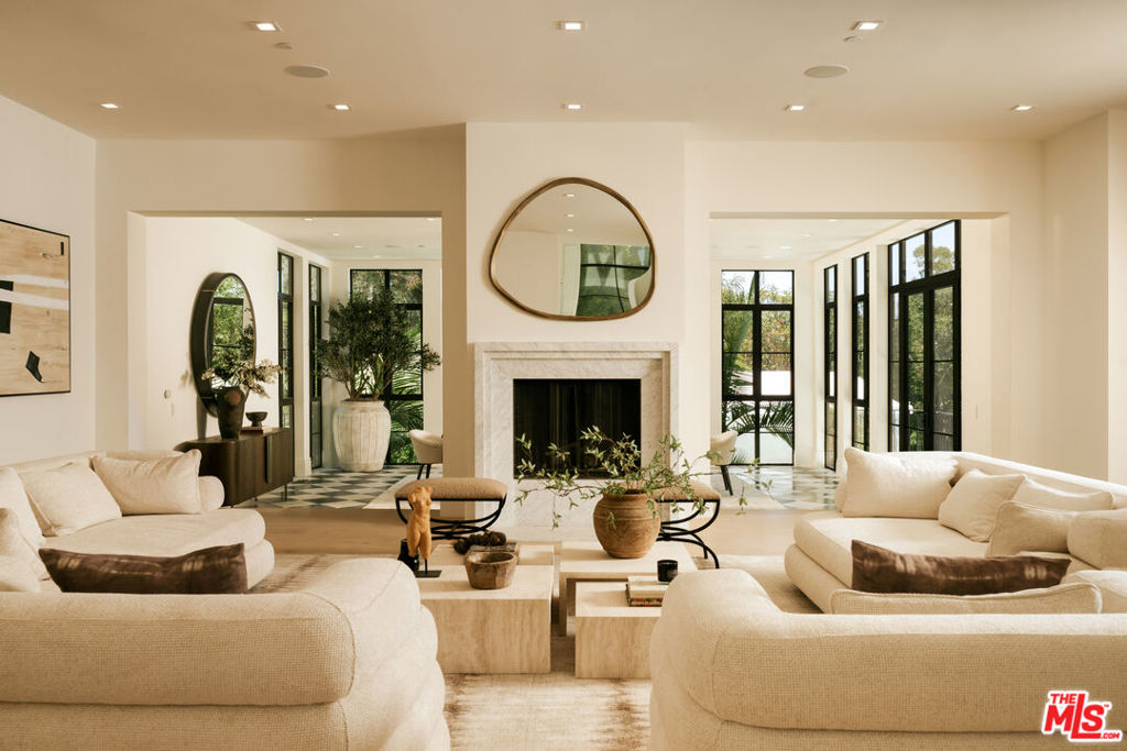 MLS #26854613 image #9