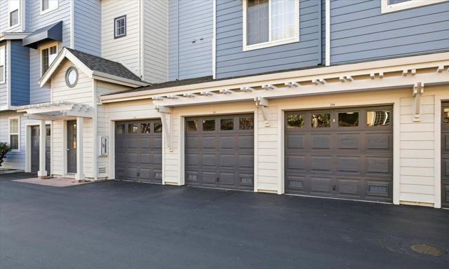 608 Arcadia Terrace, Sunnyvale CA: https://media.crmls.org/mediaz/ac145bc6-1c8a-4627-bceb-730bdec6ccdf.jpg