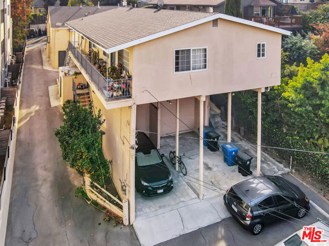 1421 Waterloo Street, Los Angeles CA: https://media.crmls.org/mediaz/ac14b392-0dcd-45b6-bb0f-bc770cee0ce8.jpg