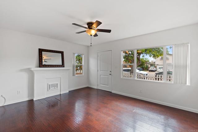4239 35Th Street, San Diego CA: https://media.crmls.org/mediaz/ac16965b-2bfe-4228-b47f-6b027016b61d.jpg