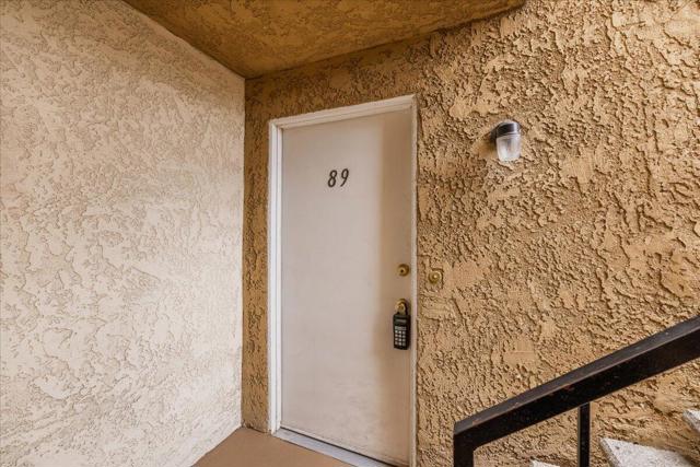 Image 21 of 42 For 32200 Cathedral Canyon Drive 89