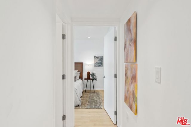 5806 Waring Avenue, Los Angeles CA: https://media.crmls.org/mediaz/ac186bae-0205-455e-84c7-839ee10b3016.jpg